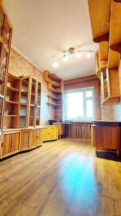 Аренда . Садик Азимова 4/4/5.