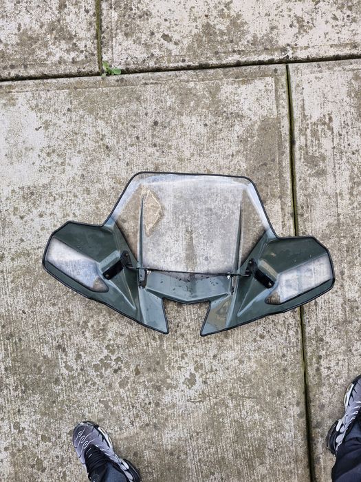 Parbriz atv în stare noua