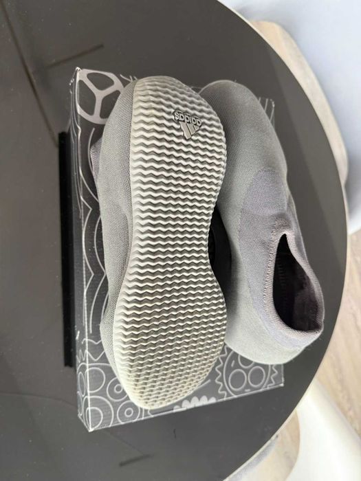 Мъжки маратонки  Adidas Yeezy KNIT RNR - оригинални, нови