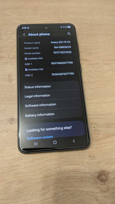 Samsung Galaxy S21 FE 5G, stare foarte buna, pachet complet