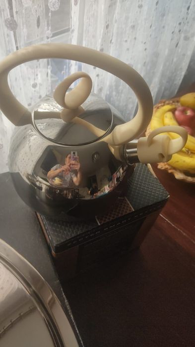 Продам ZEPTER Кастрюли.Чайник