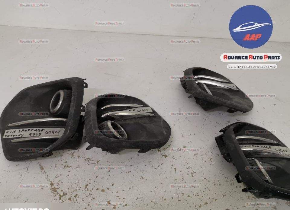 Ляв оригинален прожекторен грил / Kia Sportage 4 Ляв оригинален прожек