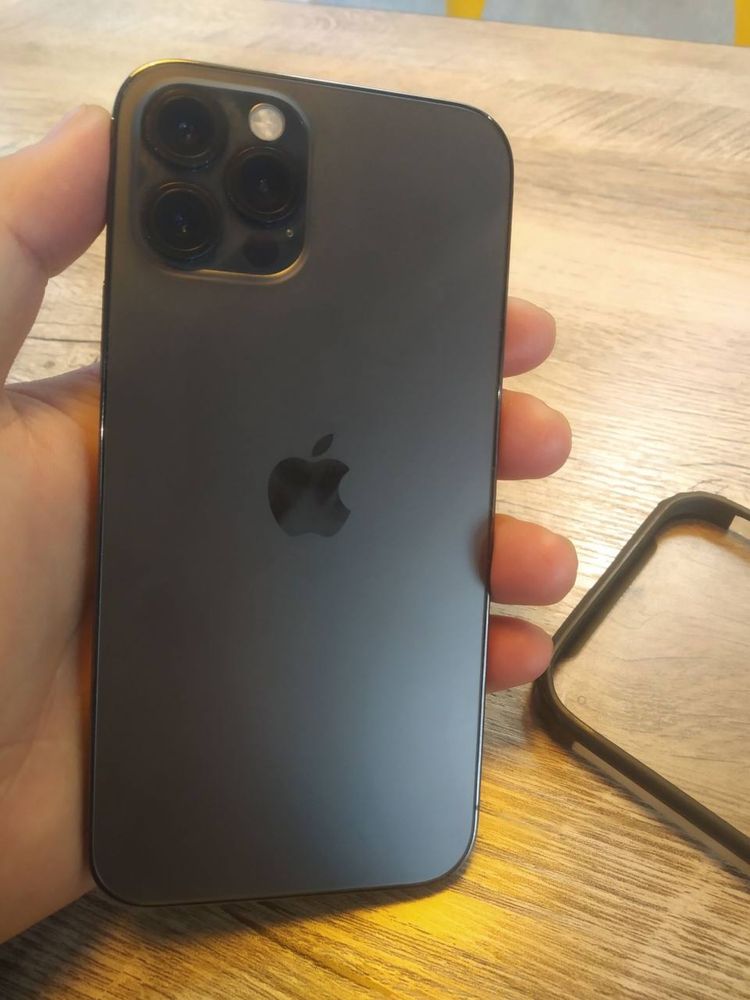 Iphone 12 pro ideal turbdi skitka narxda bunaqasi bitta
