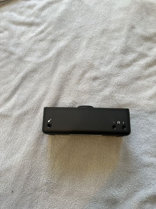 Vând interfață audio Audient Evo 8