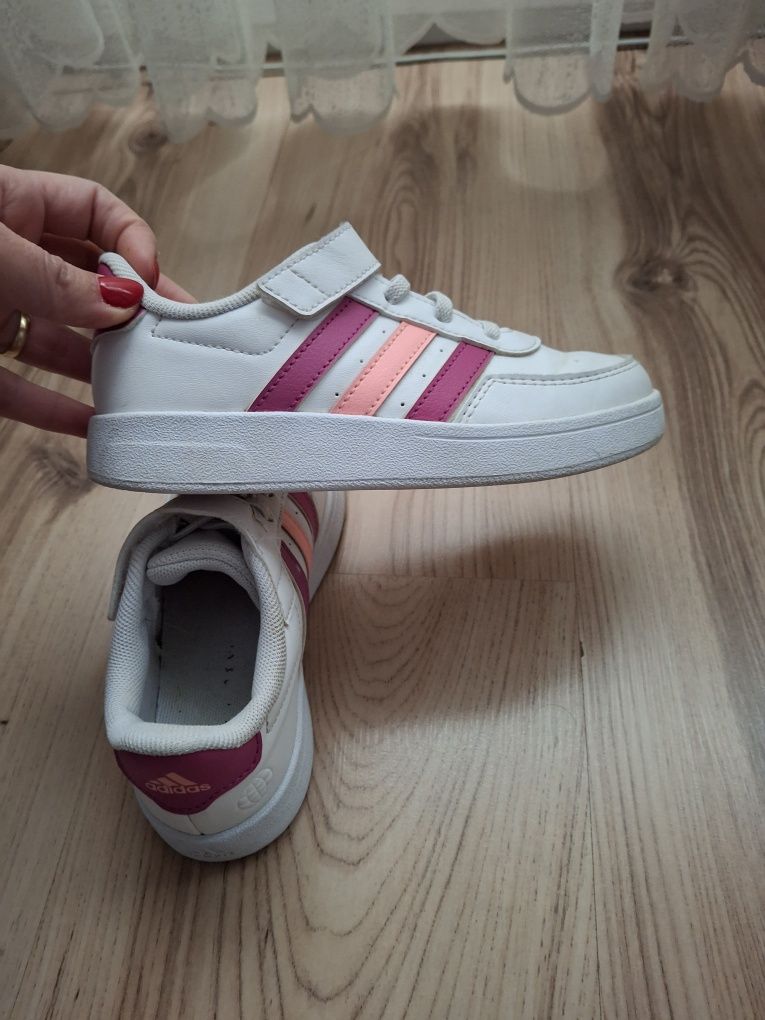 Adidas оригинални маратонки