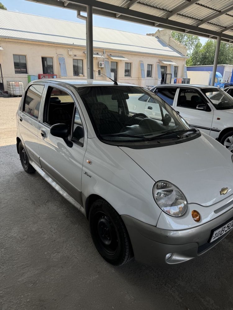 Srochna Matiz sotiladi