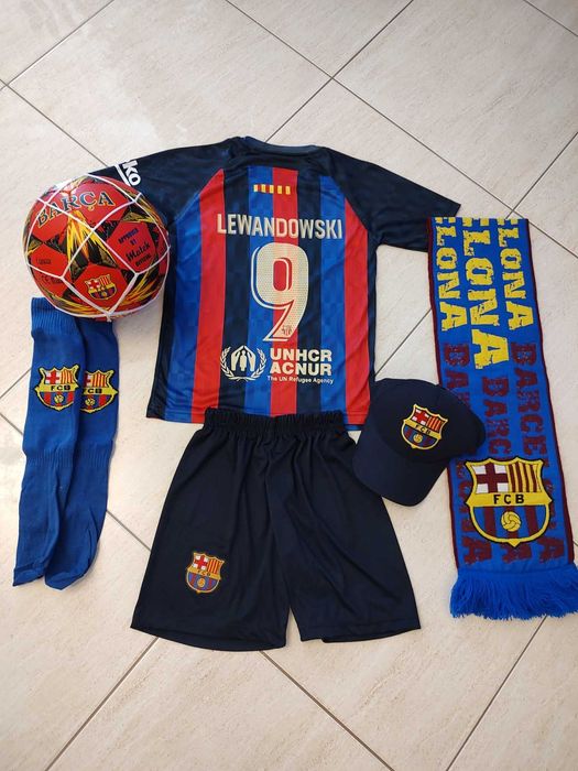 22/23 Левандовски Екип + Калци 2023 Детски Екип Барселона Lewandowski