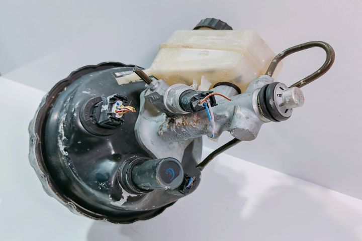 Tulumba Frana  cu pompa centrala A0054304030 Mercedes-Benz C-Class W2