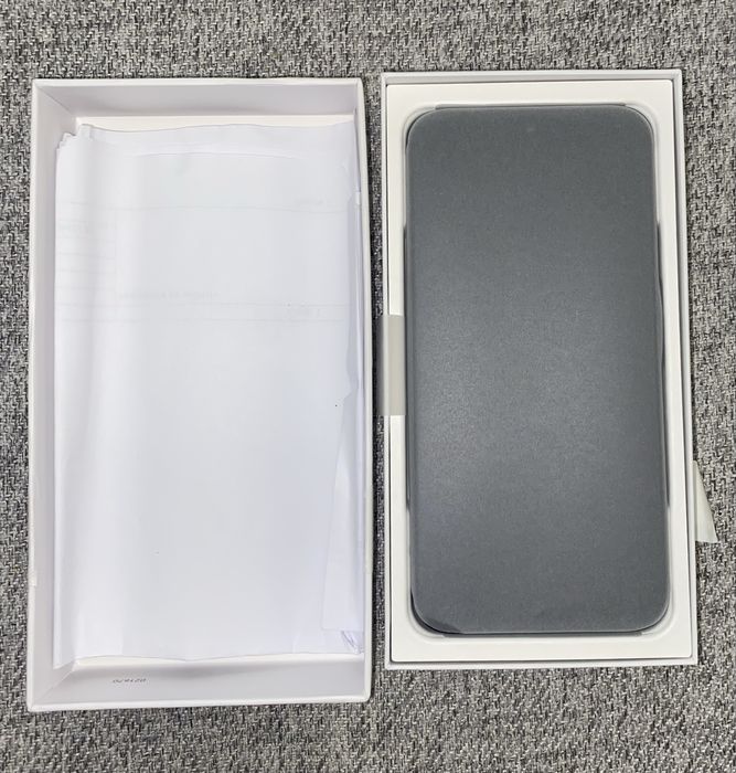 Oferta!!! Honor 400 dual sim 512 GB nou doar cu predare personala