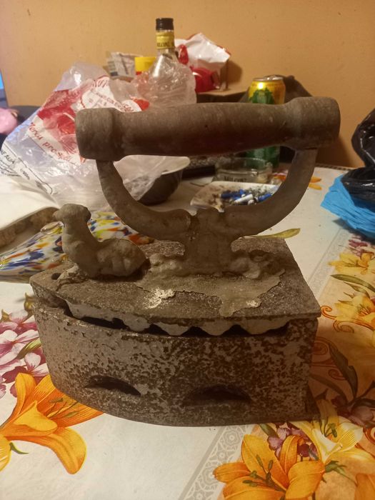 Fier de calcat vhechi