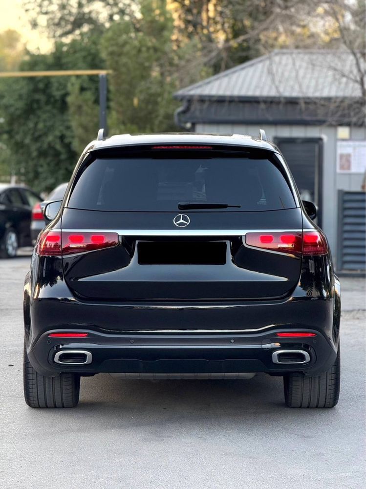 Mercedens - benz GLS 450 4MATIK