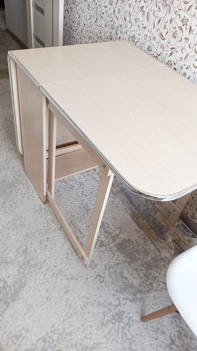 Продам стол раскладной