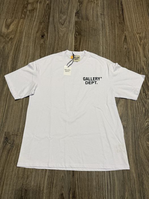 Tricou Gallery Dept - Nou cu etichetă , Calitate Premium