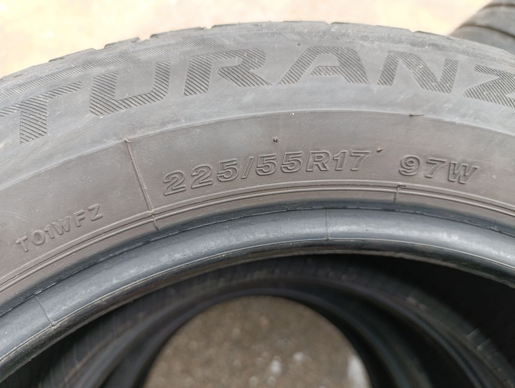 Cauciucuri 225 55 R 17