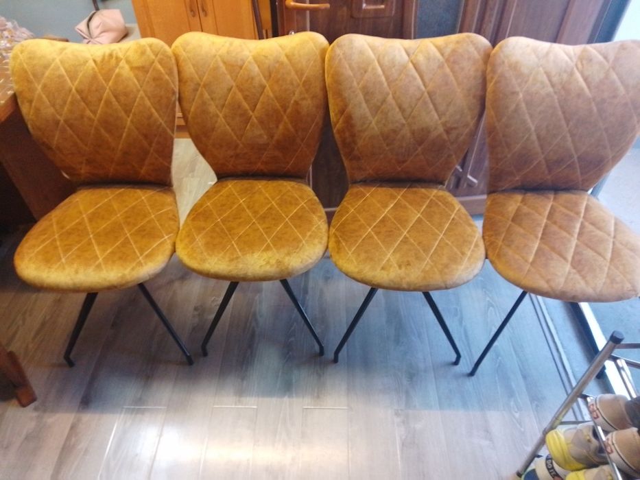 Scaune dining catifea