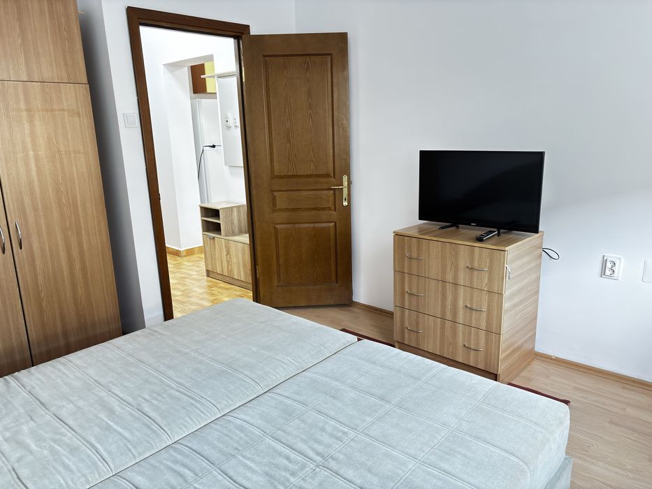 Inchirerz ap 2 camere  zona Far!