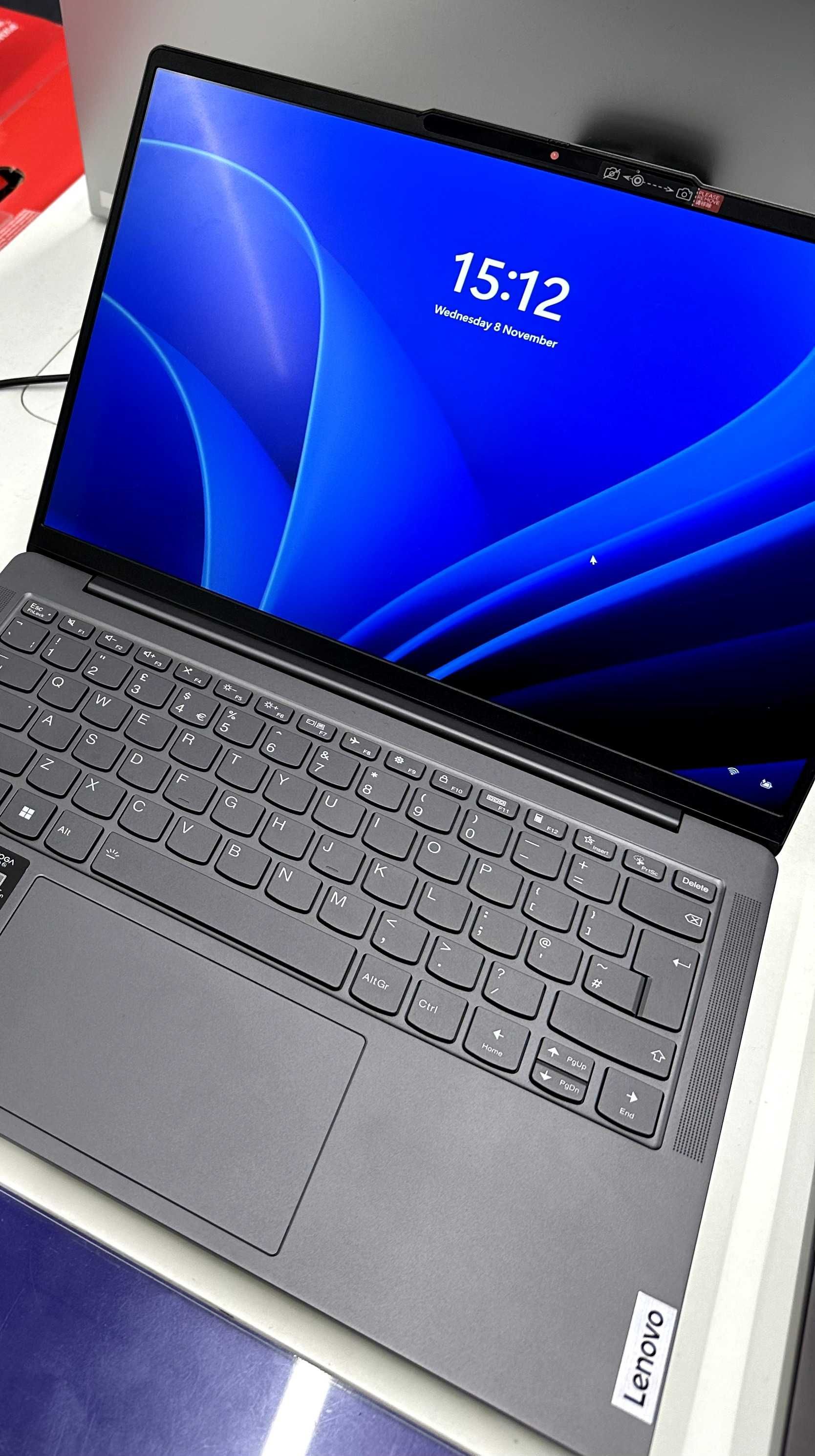 Lenovo Yoga slim 6