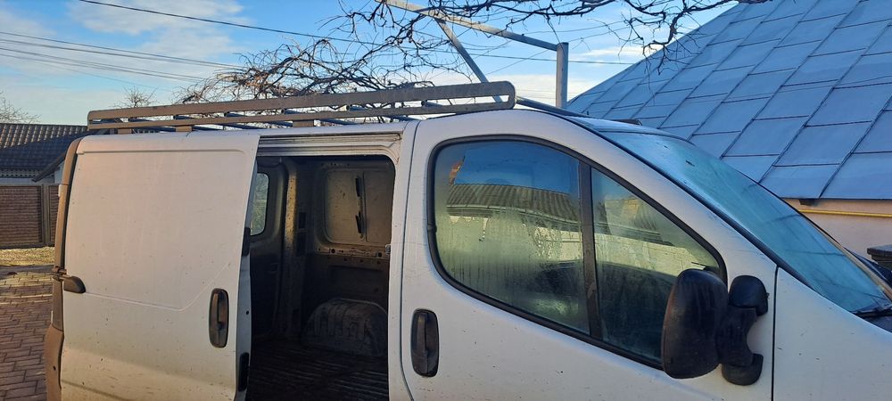 Opel vivaro motor 1.9