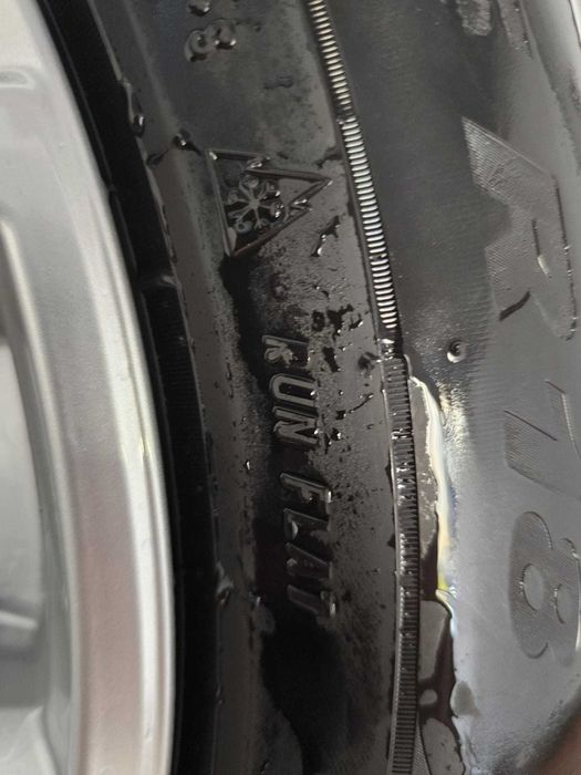 SET ROTI BMW X5 R18 cu cauciucuri