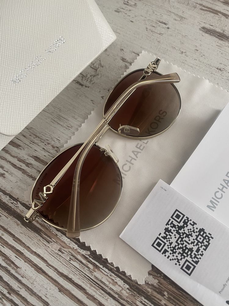 Слънчеви очила Michael Kors