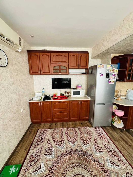 Продам 5-ти комнатную 150м2