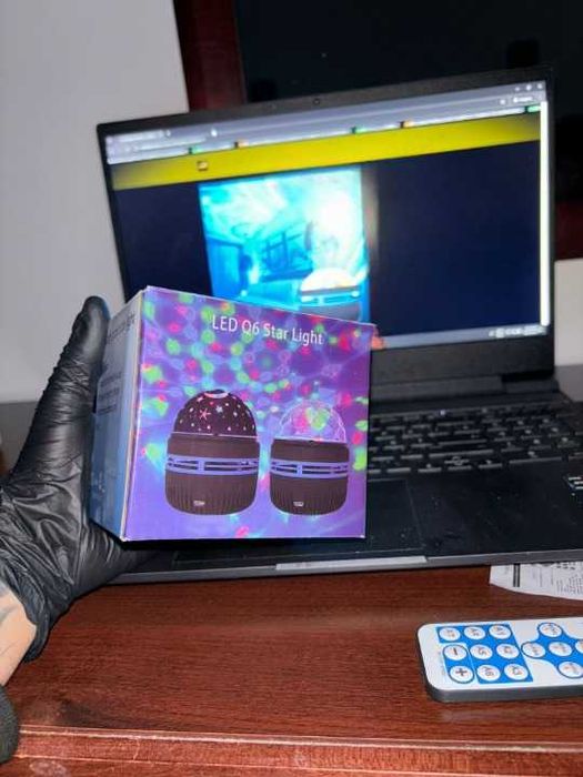 Lampa proiector decorativă - Lumini pe tavan, atmosferă de vis