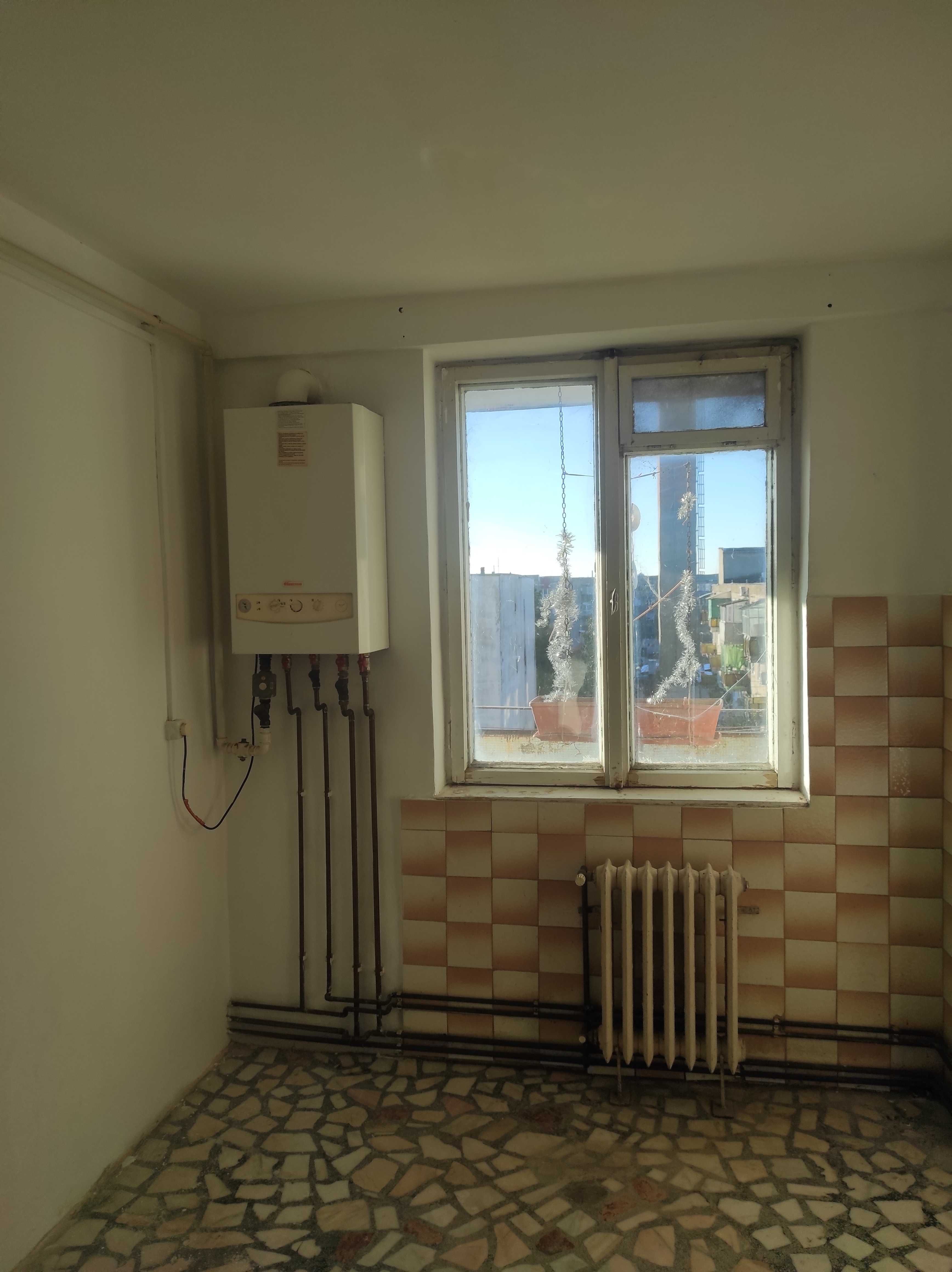 Apartament 3 camere Salonta, ultracentral