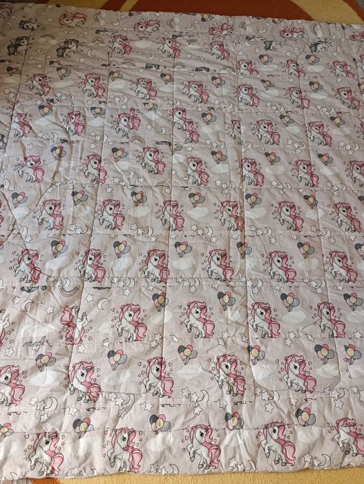 Vând pilota foarte puțin folosita