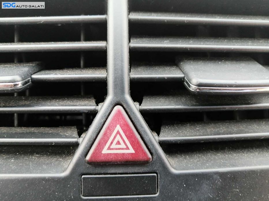 Buton Releu Avarii Avarie Mercedes W245 Clasa B Class 2005 - 2012