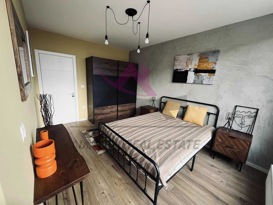 Дава се под наем Тристаен апартамент в Варна, Възраждане 1 - 60 кв.м за 550 € - Снимка #1