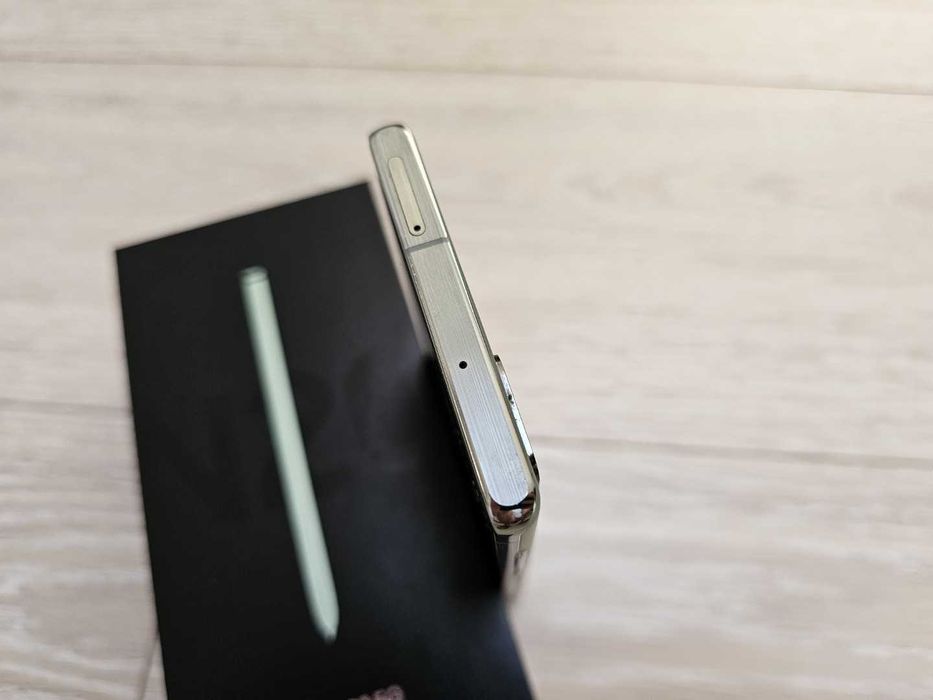 Samsung Galaxy Note 20 5G 8GB 256GB Green stare foarte buna, accesorii