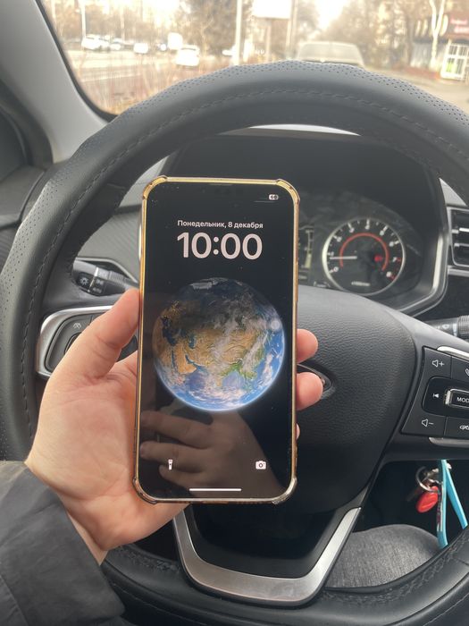 IPhone 14 Plus в идеальном состоянии