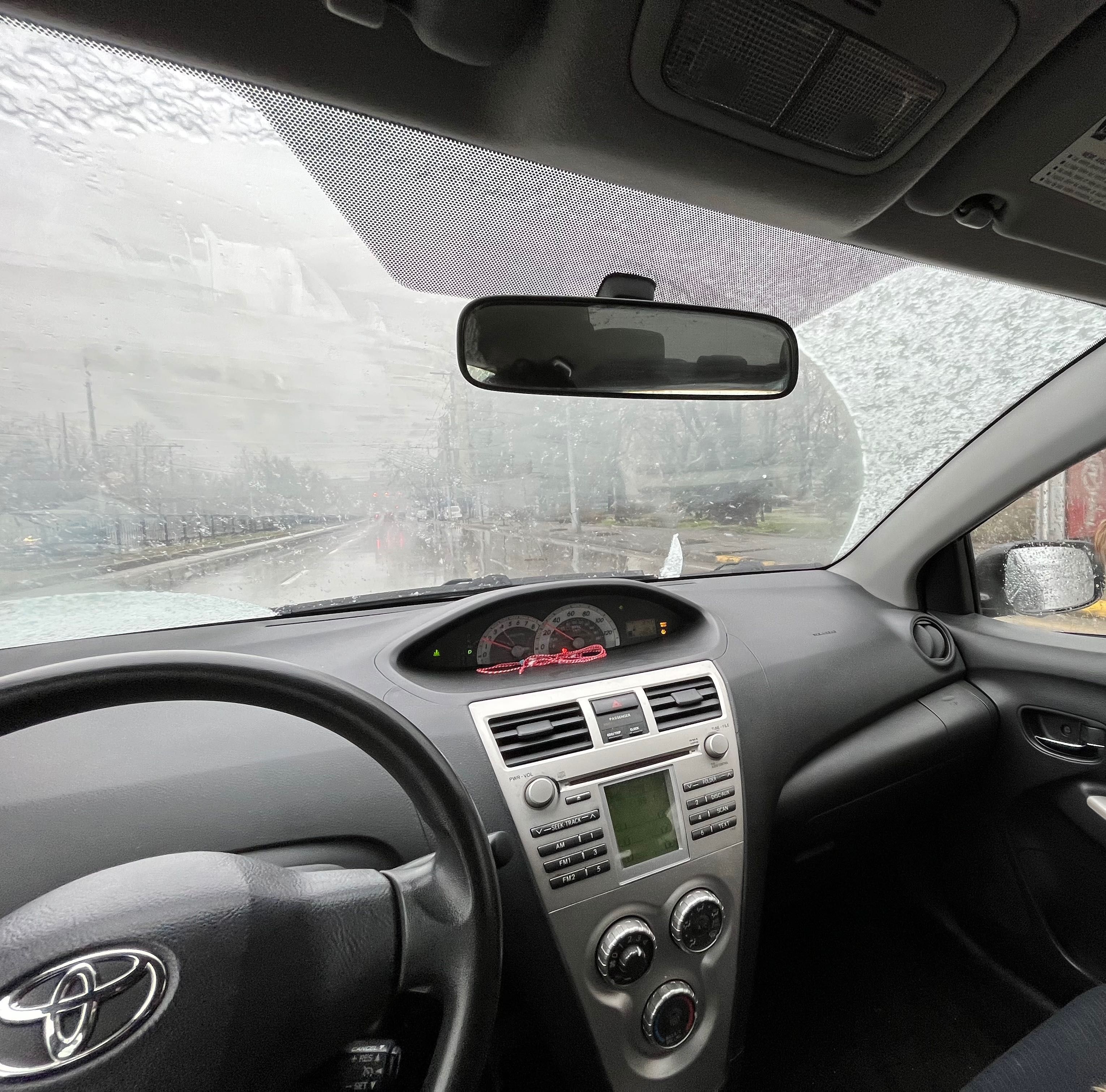 Toyota Yaris 1.5 SEDAN, Тойота Ярис 1.5 бензин автоматик