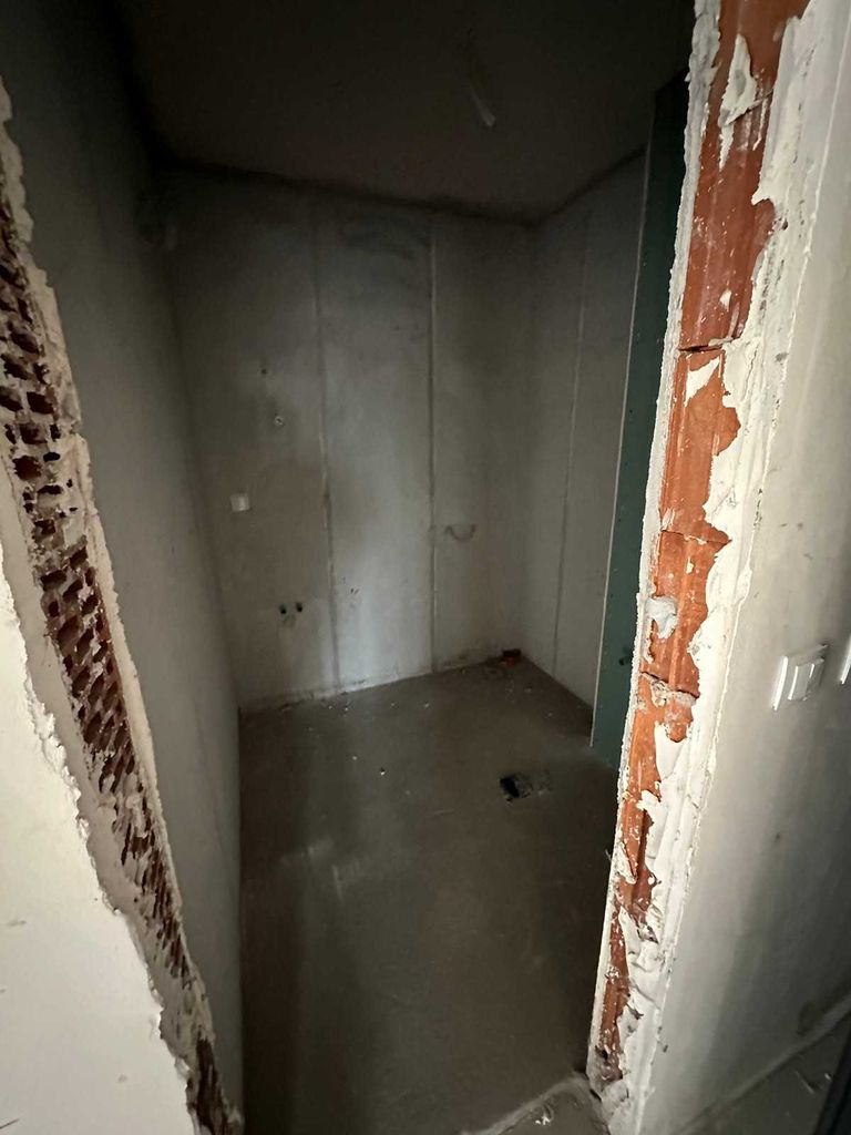 Продава се Тристаен апартамент в Пловдив, Христо Смирненски - 122 кв.м за 1632 €/кв.м - Снимка #6