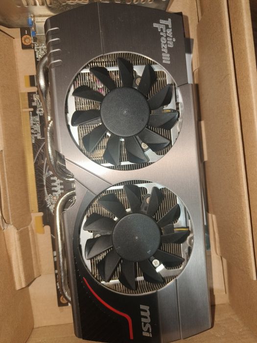 Vând placă video MSI