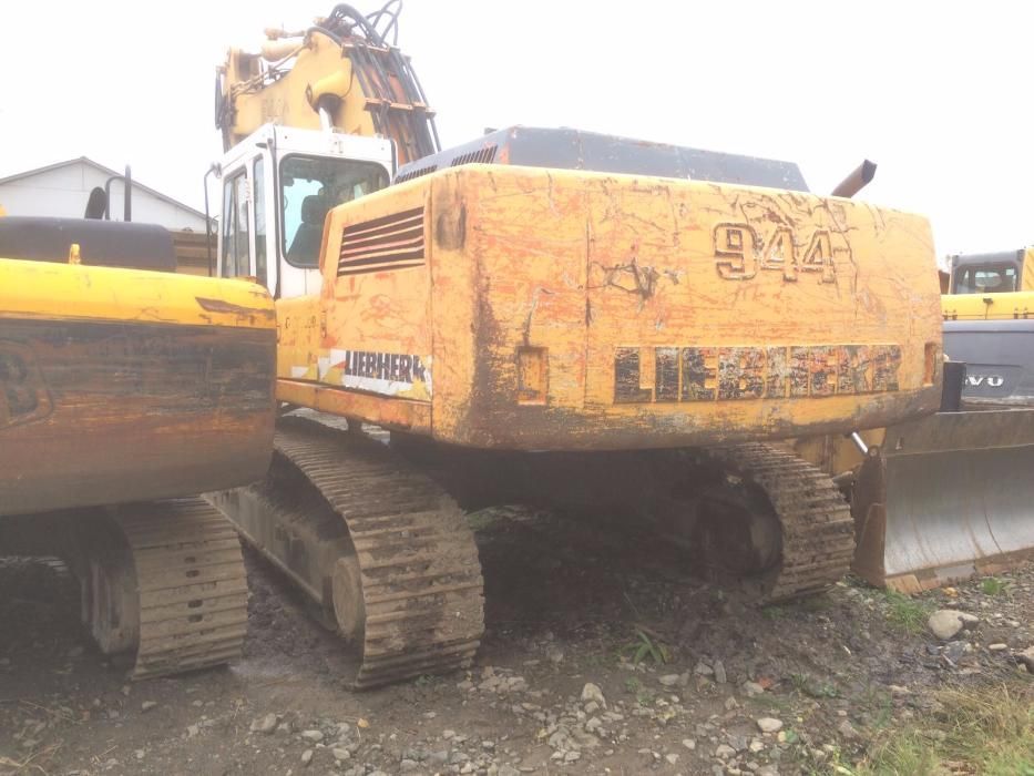 Liebherr 944 , transmisie finala , senile , motor ,  dezmembrez