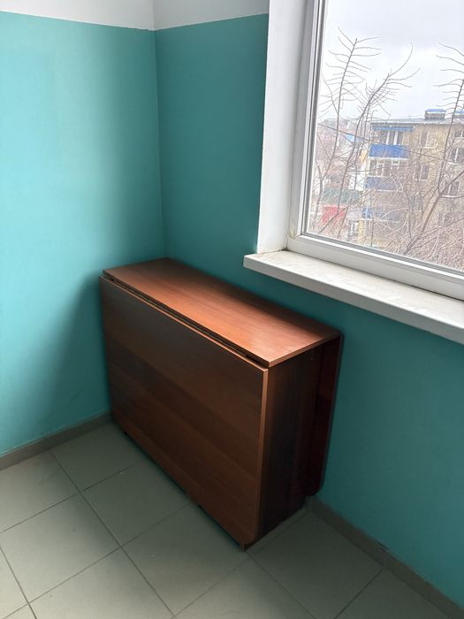 Стол раскладной в добрые руки