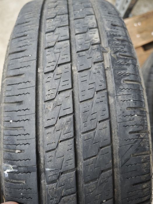 Anvelope 215 75 R16 C all sezon