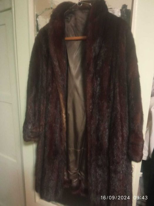 Haina de dama, de blana naturala