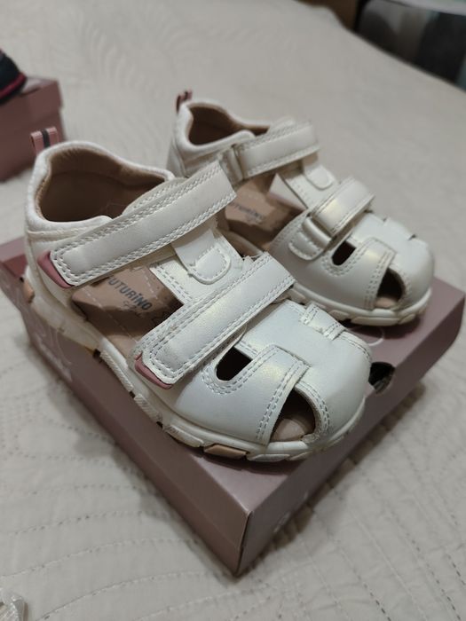 Ботинки, кеды, сандалии на девочку, 26р.