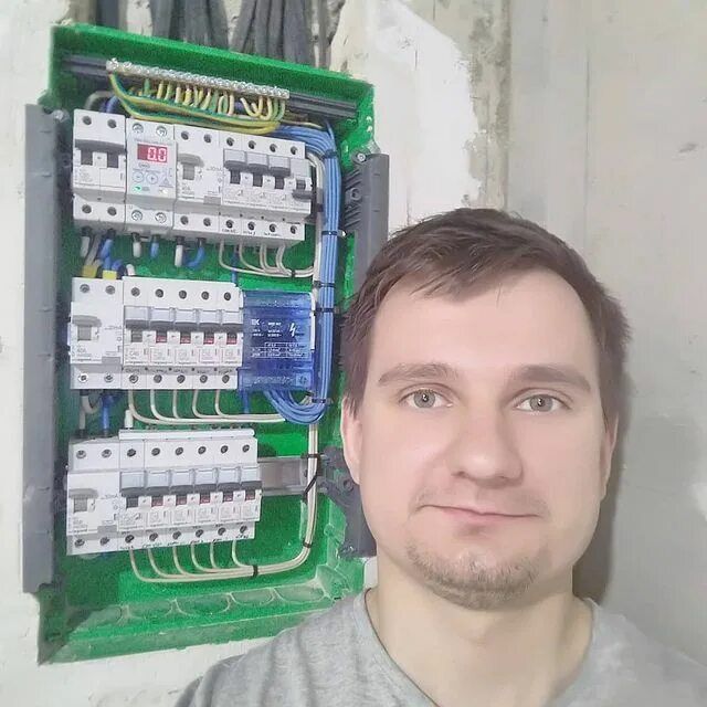 Электрик недорого - выезд сегодня