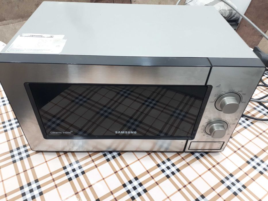 Микроволновая печь.