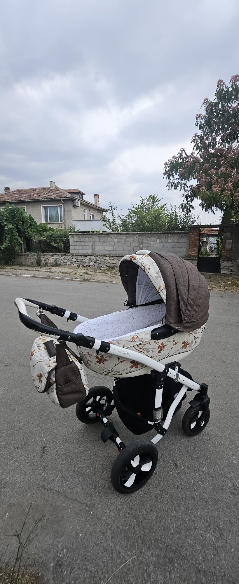 Бебешка количка 2 в 1