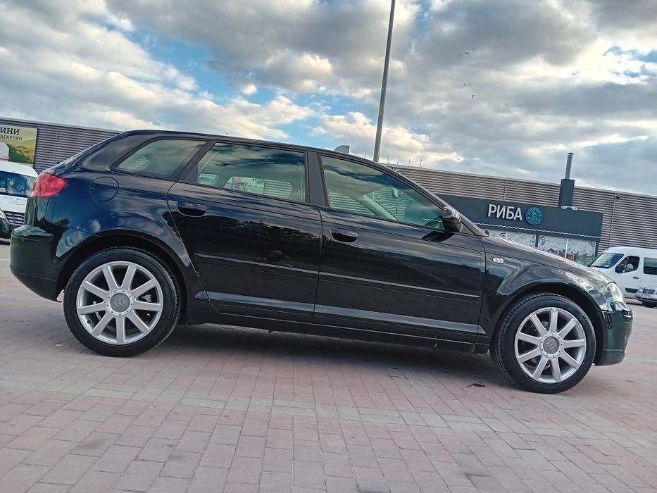 Audi a3 Sportback 1.6i 8pa top