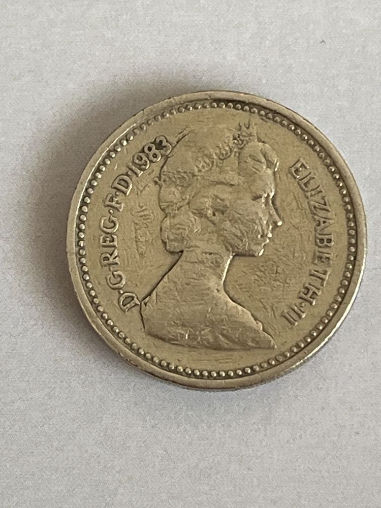 moneda one pound 1983