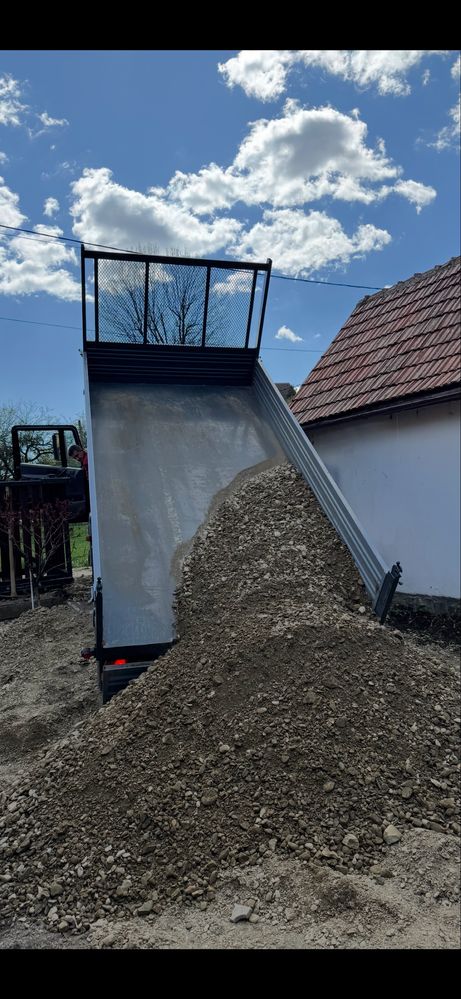 Executăm lucrări cu miniexcavator si transport basculabil