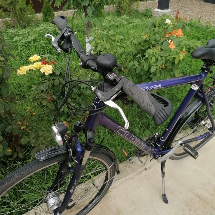 Bicicletă Cube Strada, roți pe 28, ca nouă