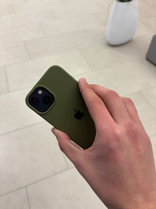 Айфон 13 в идеальном состояние