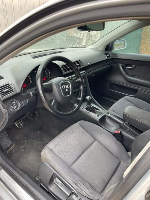 Продавам Audi A4 2.0tdi BLB 140кс САМО на части