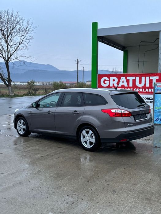 Ford Focus 2013 motor 1.0 benzina Euro 5